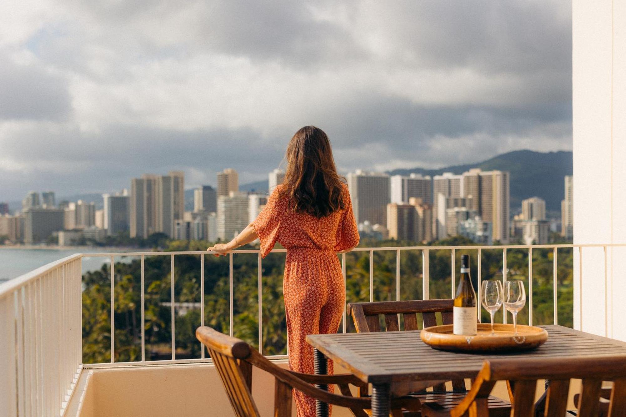 Hotel Lotus Honolulu At Diamond Head Esterno foto